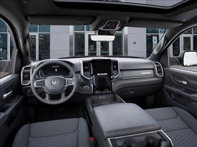 2027 RAM 1500 Big Horn/Lone Star
